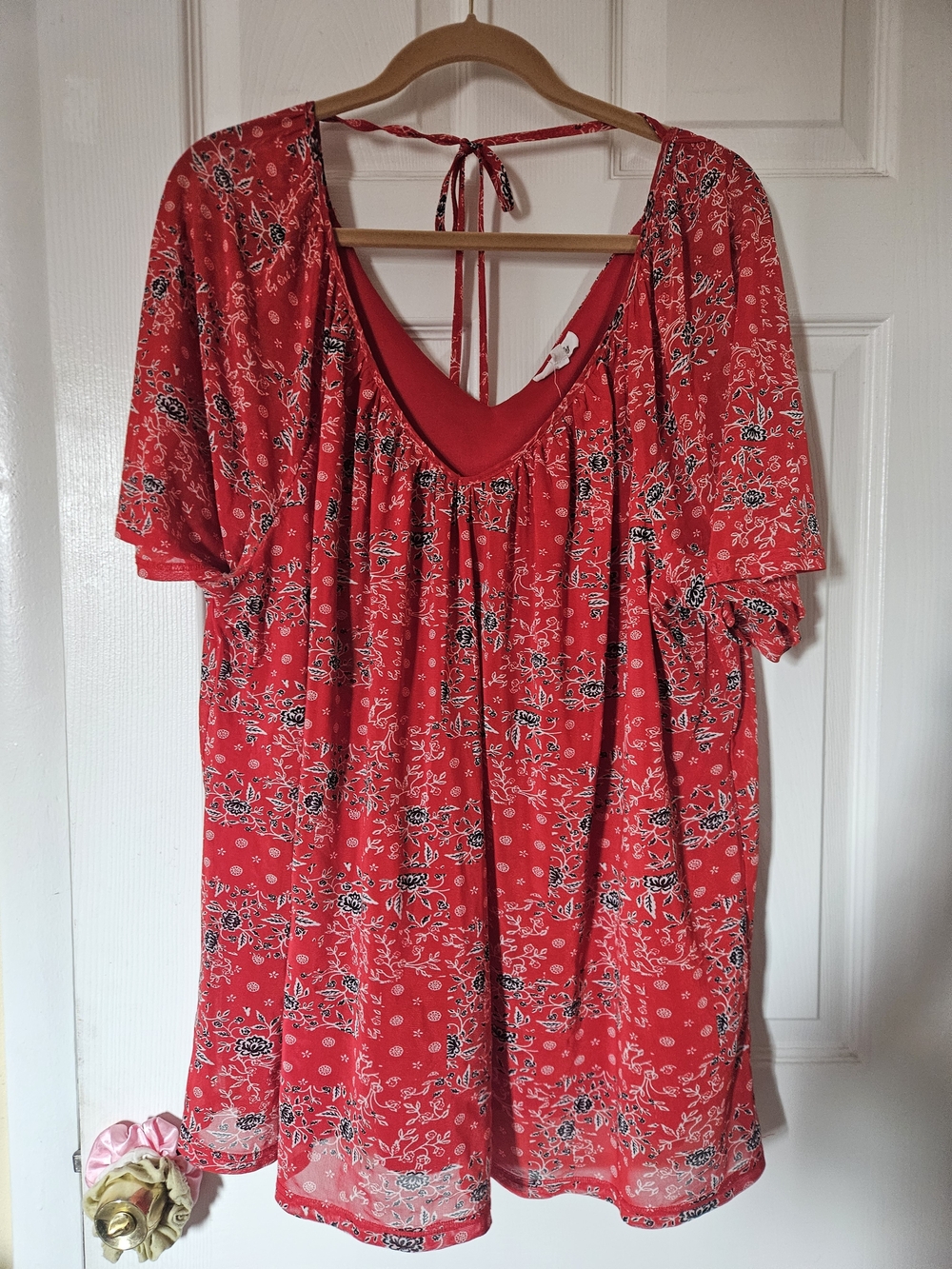 Siren Lily Red Floral Tie-Neck Peasant Tunic